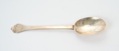 Lot 343 - Charles II silver Trefid tablespoon, with oval rat tail bowl