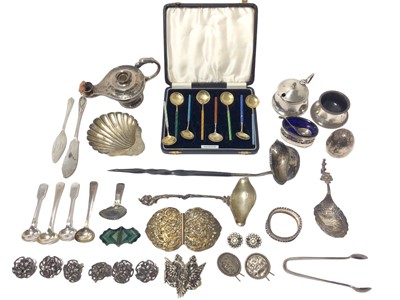 Lot 374 - Selection of miscellaneous English and Continental silver and white metal