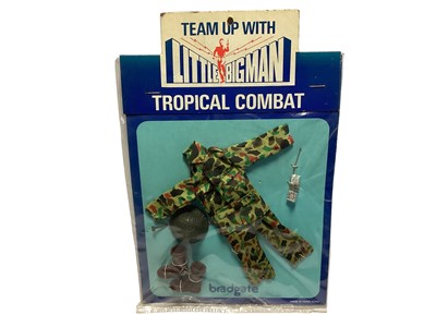 Lot 287 - Palitoy Bradgate Tropical Combat Uniform, on card in cellophane pack No.22517 (1)