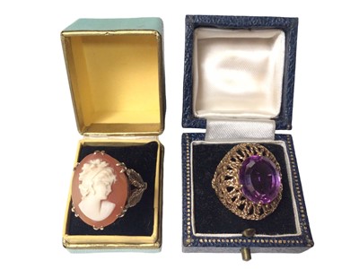 Lot 41 - Five gold and gem set cocktail rings