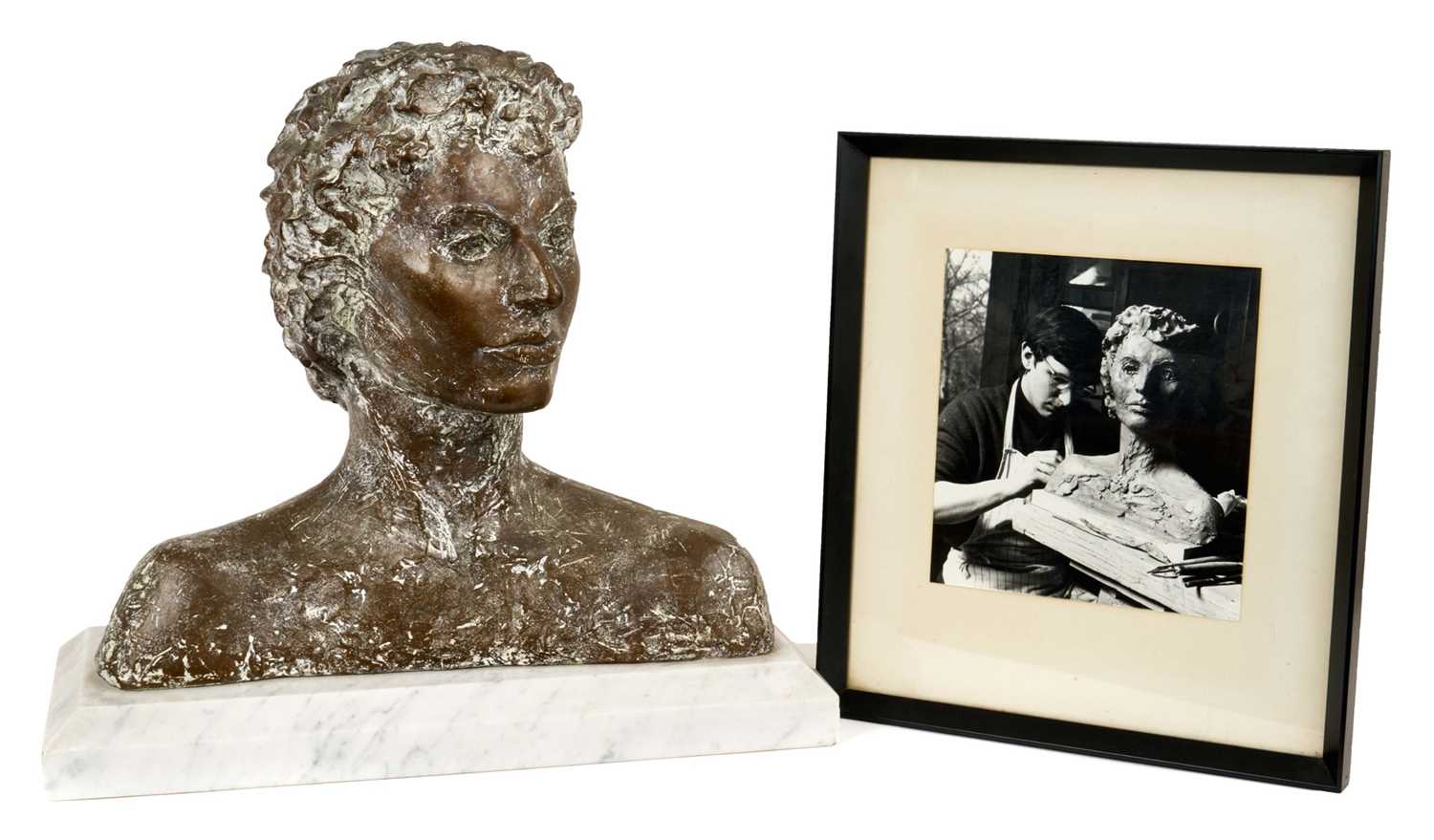 Lot 1009 - John Doubleday (b. 1947) bronze, female bust