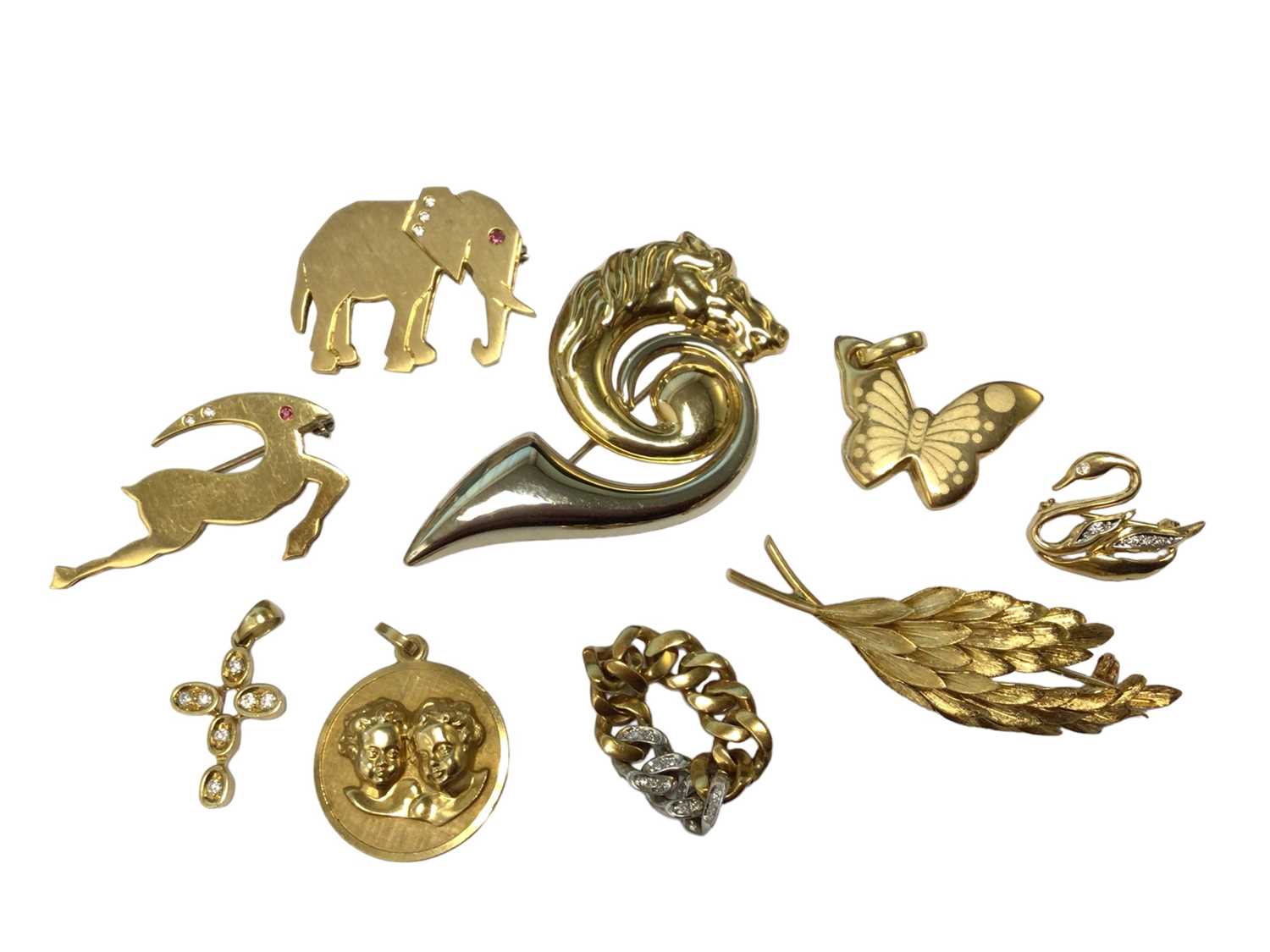 Lot 13 - Group of 18ct gold jewellery