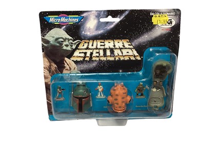 Lot 100 - Galoob GIG Micro Machines Guerre Stellar, on punched Card with bubblepack (Complete Set) No.68020 (4)