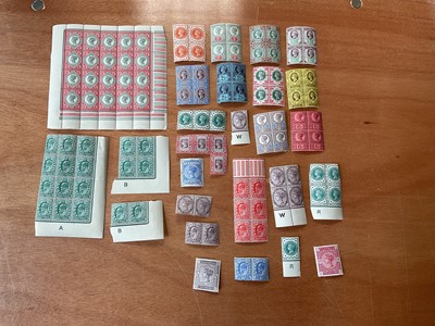 Lot 1401 - Stamps GB mint and u/m selection including 1883-4 2/6d, 5/-, 10/-, etc