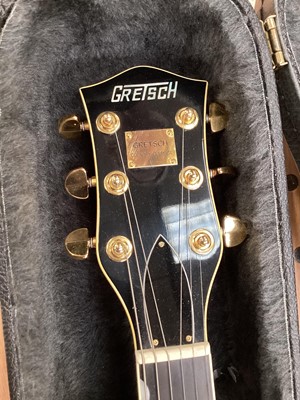 Lot 2250 - Gretsch Country Classic guitar in case with original receipt