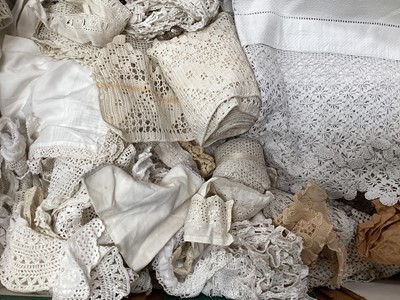 Lot 2053 - Large quantity of crochet tablecloth and handkerchief edgings