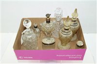 Lot 3546 - Selection of Miscellaneousellaneous glassware -...