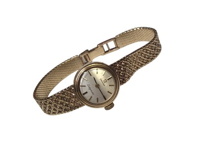 Lot 171 - 9ct gold Omega Ladymatic wristwatch on integral 9ct gold mesh bracelet