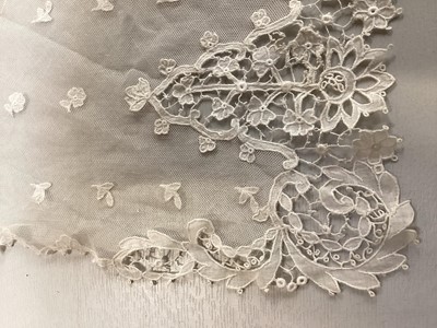 Lot 2059 - Antique and later handmade lace collars including Brussels, Carrickmacross