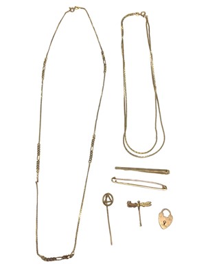 Lot 97 - Group of 9ct gold jewellery to include two chain necklaces, two tie clips, a tie pin, a dragonfly brooch and a padlock clasp