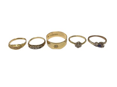 Lot 116 - 1920s 18ct gold gentlemen's single stone diamond gypsy ring, three other antique 18ct gold diamond set rings and a 9ct gold and silver dress ring with three synthetic stones (5)