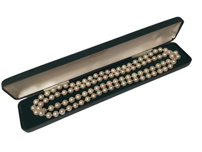 Lot 245 - Cultured pearl necklace