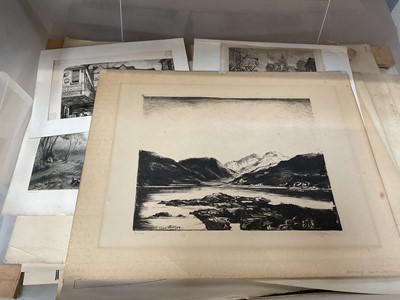 Lot 254 - Group of pictures and prints