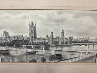 Lot 734 - Group of early 20th century pencil scenes of London signed Low