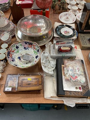 Lot 463 - Group of collectors plates, ceramics and sundry items