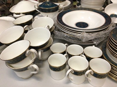 Lot 309 - Extensive Royal Doulton Carlyle dinner, tea and coffee service