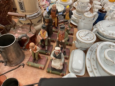 Lot 469 - Group of Aynsley Dickens figures