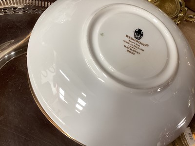 Lot 630 - Wedgwood Hathaway Rose pattern teaset to include teapot, two milk jugs and two sugar bowls - 61 pieces