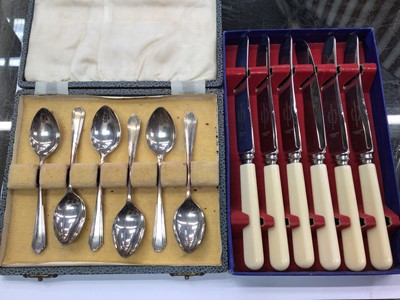 Lot 1028 - Cased set of six silver teaspoons and set of stainless steel tea knives