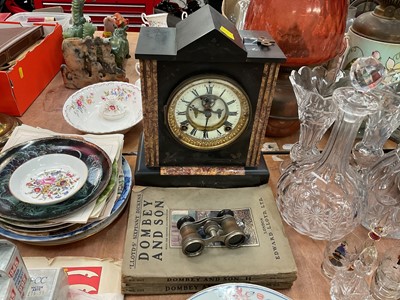 Lot 464 - Black slate mantle clock and sundries