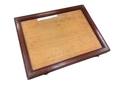 Lot 171 - Good quality antique box frame