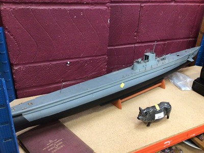 Lot 669 - Model of a German U Boat