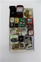 Lot 3268 - Group of vintage costume Jewellerylery -...