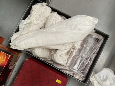 Lot 422 - Cased set of Royal Doulton crystal champagne flutes, six Murano glass wine glasses with gilded decoration and other assorted cased cut glass sets.