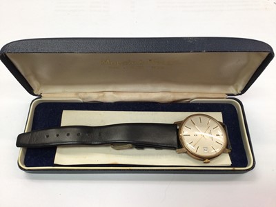 Lot 1035 - Gentlemen's Mappin & Webb 9ct gold wristwatch on leather strap in original box