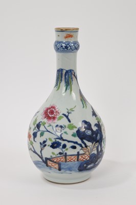 Lot 7 - 18th century Chinese porcelain guglet