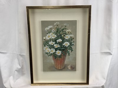 Lot 97 - Val Archer (b.1946) oil on board - Daisies, signed with initials and dated 1997, 30cm x 19.5cm in glazed gilt box frame