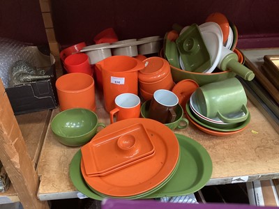 Lot 616 - Large quantity of kitchenlia red, orange and green tupperware