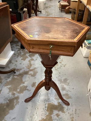 Lot 1240 - Victorian trumpet shape needlework table with crossbanded decoration on three splayed legs