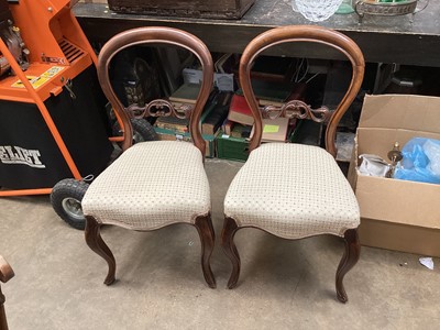 Lot 1260 - Set of four Victorian mahogany balloon back dining chairs with upholstered seats on cabriole front legs