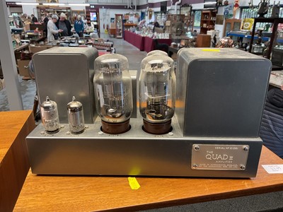 Lot 2271 - Pair of Quad II valve power amplifiers, together with Quad 22 pre amp (working)