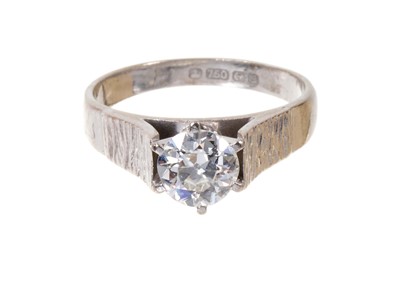 Lot 512 - Diamond single stone ring with an old brilliant cut diamond estimated to weigh approximately 1.05cts