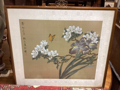 Lot 612 - Lot oriental pictures and folding screen