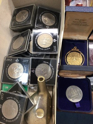 Lot 363 - Group of commemorative coins, Metropolitan Police medallion in case and a golf club pen holder