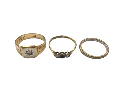 Lot 1059 - 18ct gold diamond set signet ring, one other 18ct gold ring and a platinum wedding ring (3)