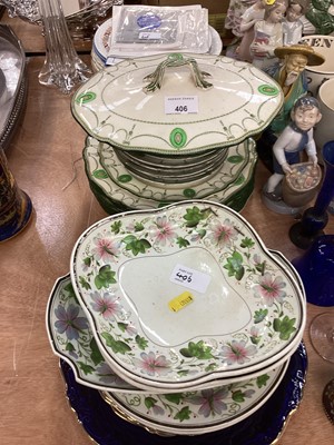 Lot 406 - Wedgwood part desert service, collectors plates and sundry ceramics.