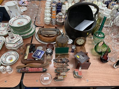 Lot 440 - Oak crumb brush and tray, coal scuttle, various treen items and sundries.