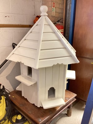 Lot 1483 - Impressive white painted dovecote