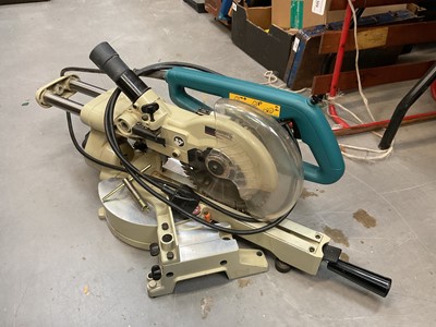 Lot 512 - Makita LS0714 slide compound mitre saw