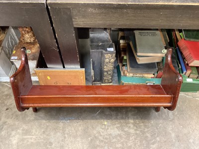 Lot 1508 - Early 20th century hanging shelf, 87cm wide