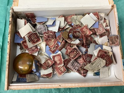 Lot 826 - Lot Victorian Penny Red stamps and others