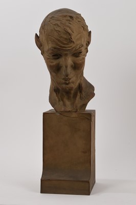 Lot 104 - Maurice Guiraud - Rivière (1881 - 1947) Sèvres bust.