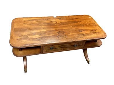 Lot 1285 - Good quality Victorian-style rosewood low table with drawer