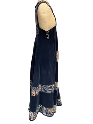 Lot 2098 - 1970s designer Anna Belinda handmade Oxford navy velvet and flora print pinafore maxi dress