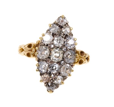 Lot 460 - Victorian diamond navette form ring