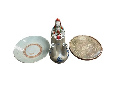 Lot 163 - Chinese ceramics and a Turkish bowl